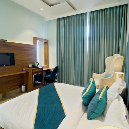 5 States Resort Amritsar Esterno foto