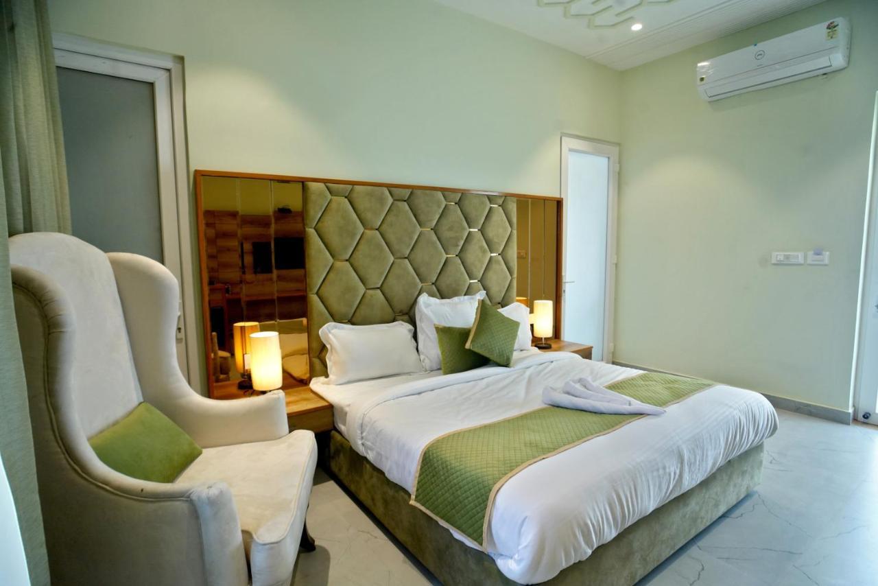5 States Resort Amritsar Esterno foto