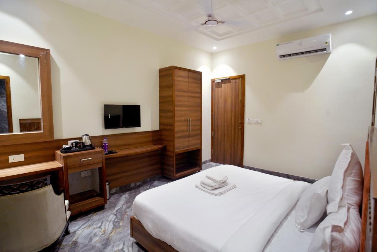5 States Resort Amritsar Esterno foto