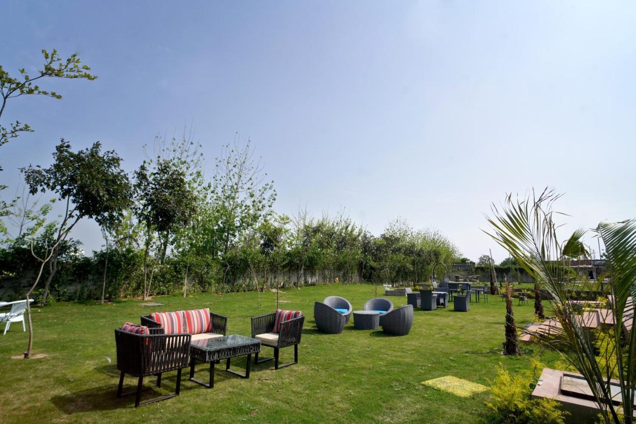 5 States Resort Amritsar Esterno foto