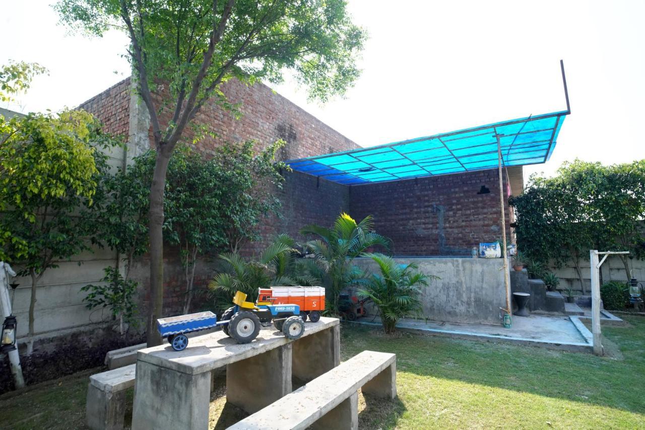 5 States Resort Amritsar Esterno foto