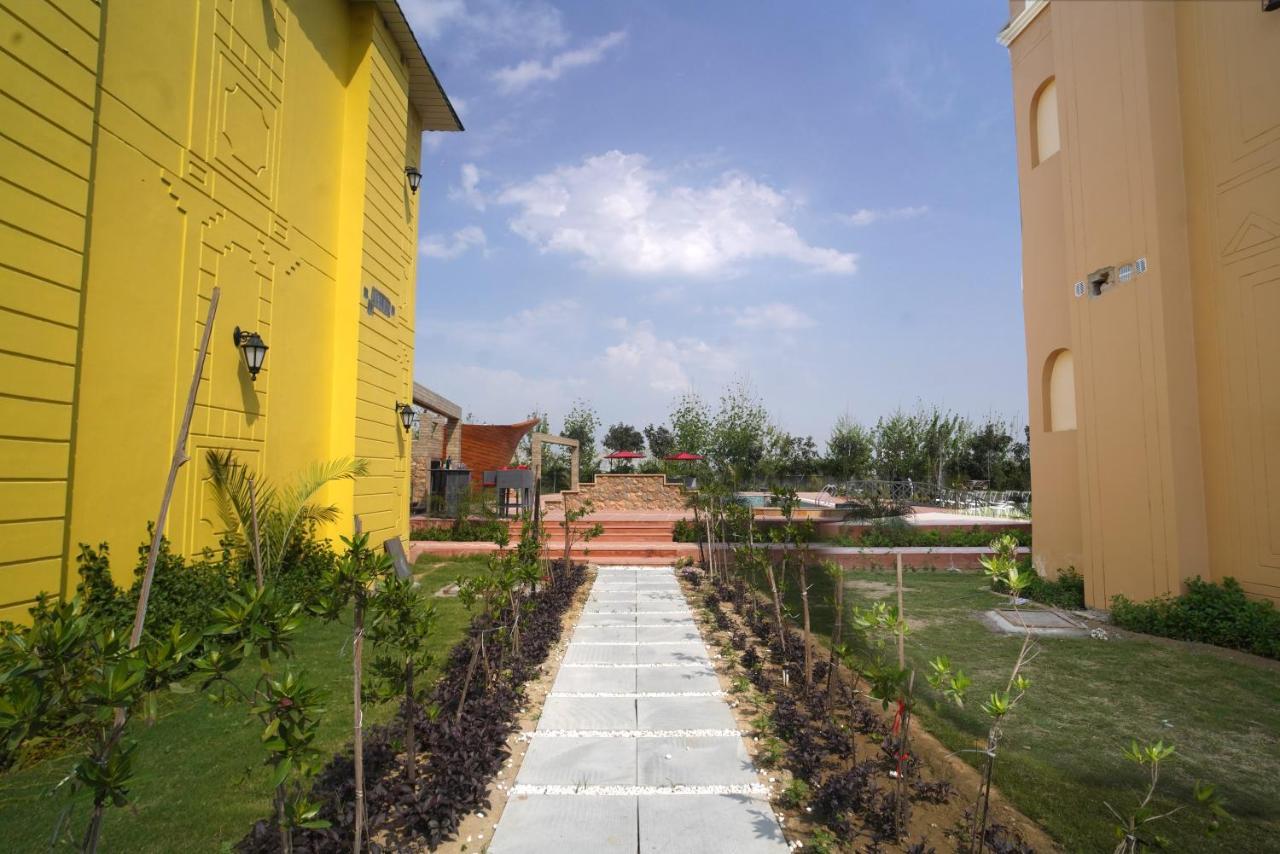 5 States Resort Amritsar Esterno foto