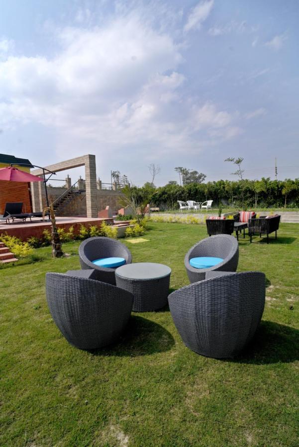 5 States Resort Amritsar Esterno foto